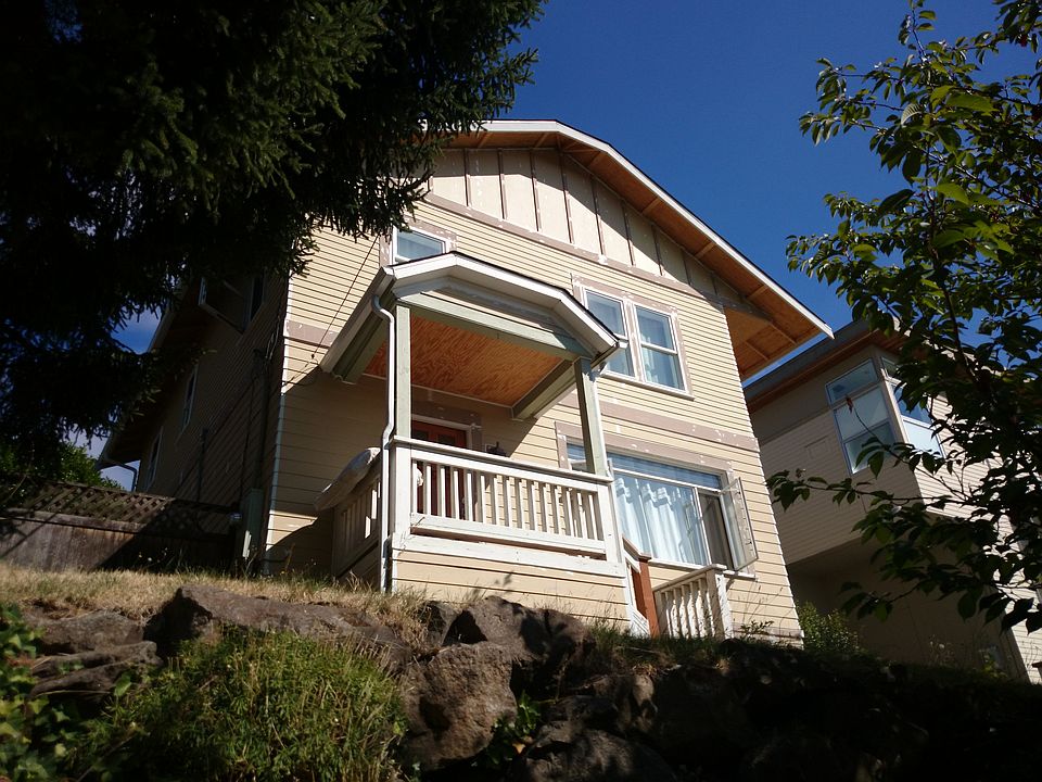 2nd image of 6806 28th Ave NE