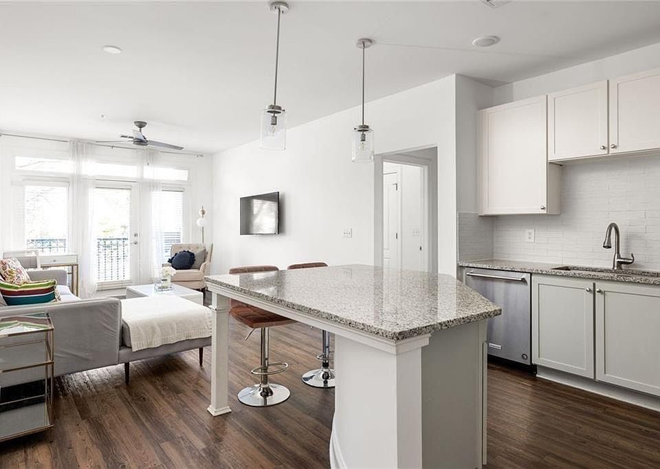 1st image of 840 United Ave SE Unit 214