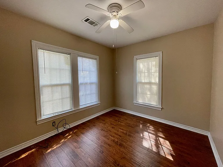 3309 Lay Ave — Photo 9