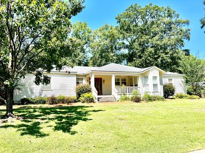105 S Hillcrest Blvd, Troy, AL, 36081