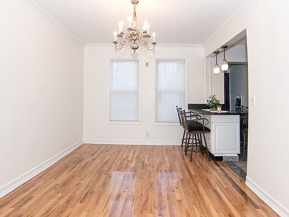 3rd image of 21-32 37th St #Dpx