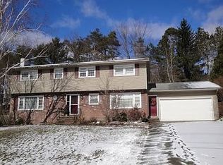 3725 Wildwood Dr, Endwell, NY 13760