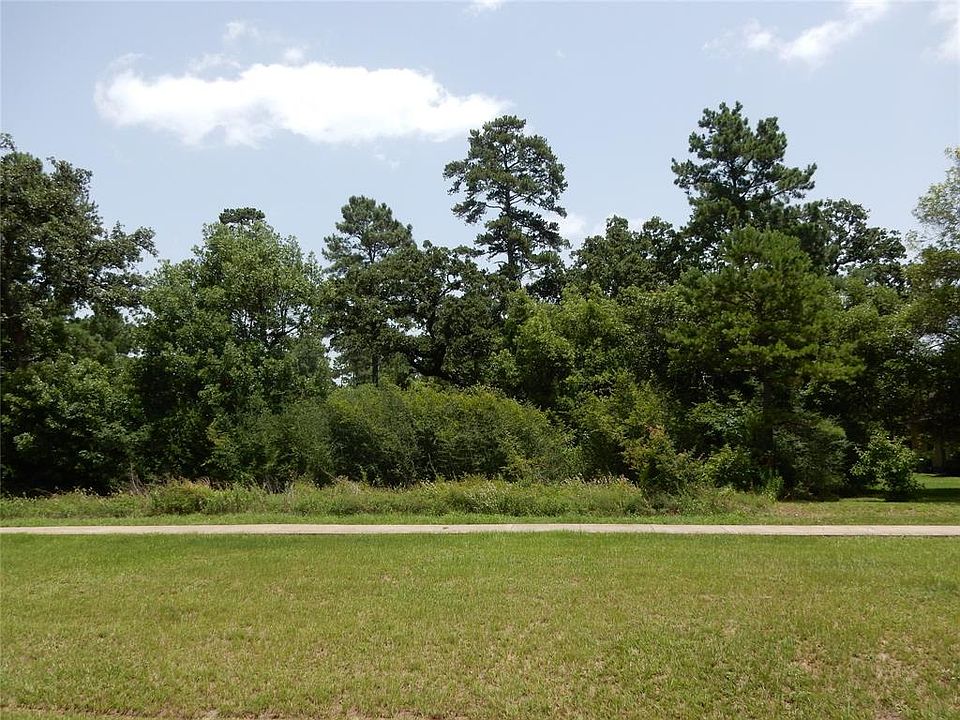2nd image of 27318 Blue Cedar Ln