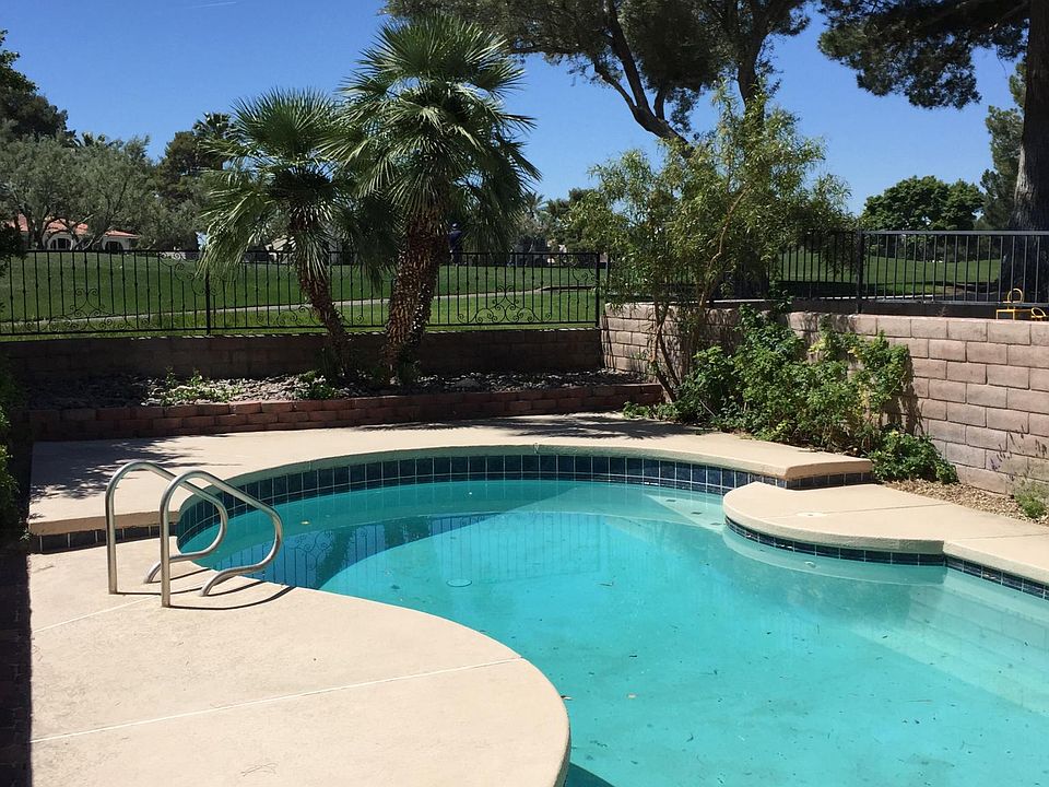 1st image of 925 Vegas Valley Dr APT A