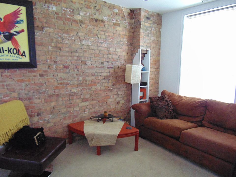 1st image of 2501 N Lincoln Ave #3E