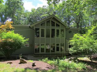 6 Mandy Ln, Mahopac, NY