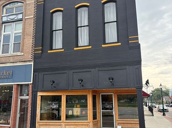 74 E Central Park Plz