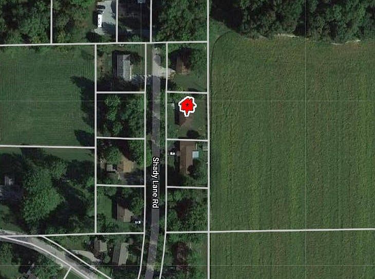 1st image of 110 N Shady Ln
