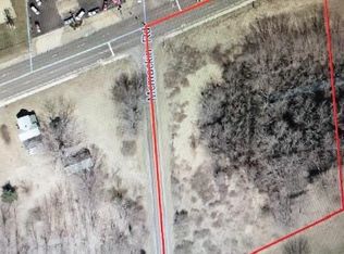 N Ridge Rd, Madison, OH 44057