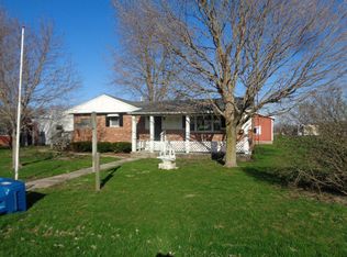 3337 N 2053 East Rd, Ridge Farm, IL 61870