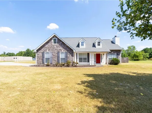 1235 Highway 3 N, Hampton, GA 30228