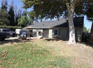 6765 Glacier Dr, Riverside, CA 92506