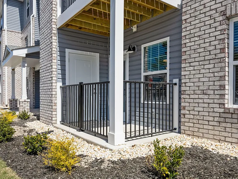 Harbor Village Apartments — Photo 60