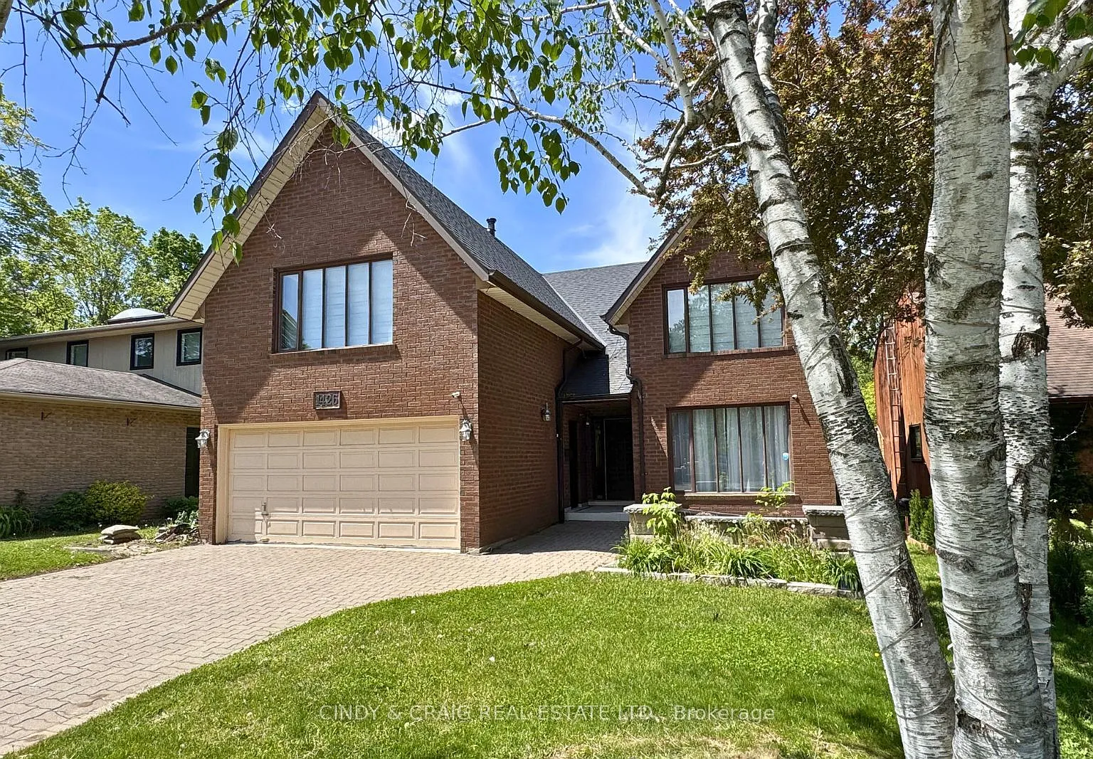 4 bed, $4,600 — Photo 1