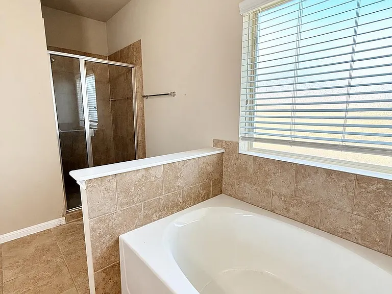 187 Chering Dr — Photo 20