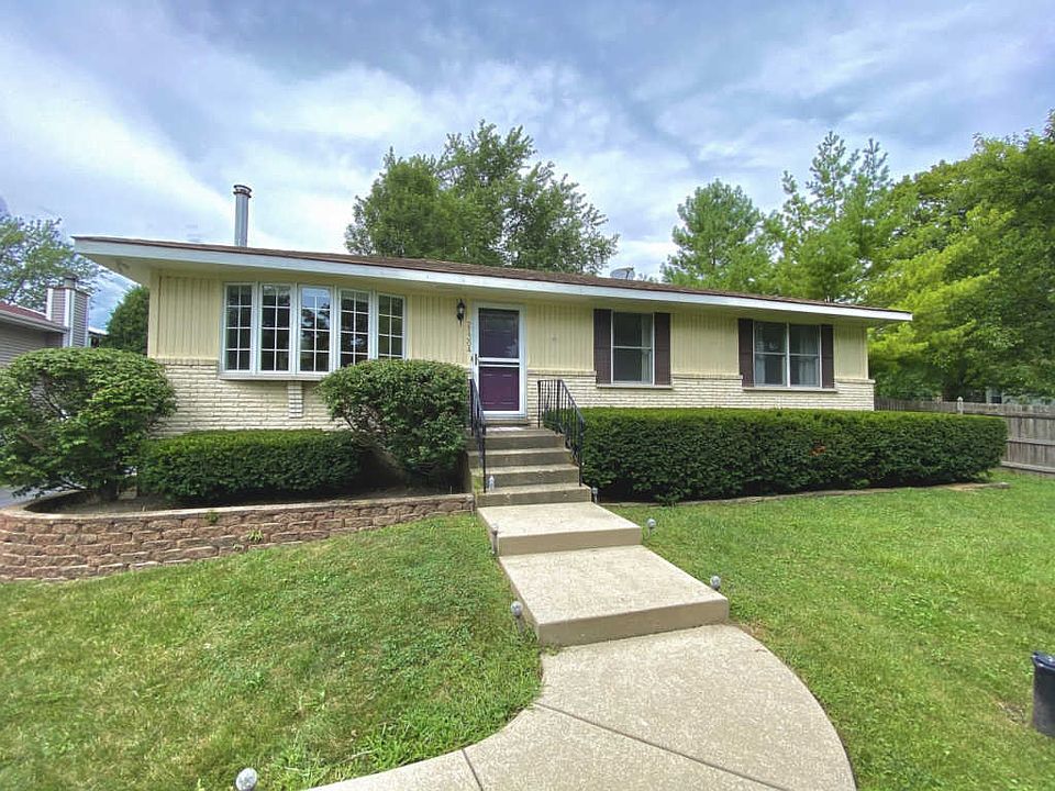 1st image of 21304 W Highland Dr