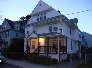 25 Bloomfield St, Dorchester, MA 02124