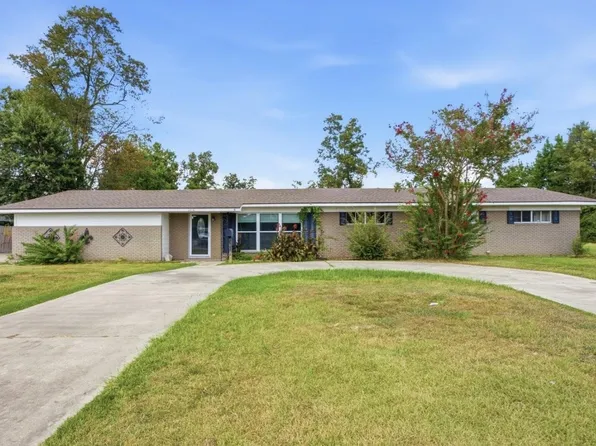 3816 Maplewood Dr, Sulphur, LA 70663