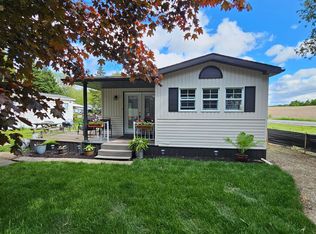 580 Beaver Creek Rd #13, Waterloo, ON N2J3Z4