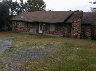 719 Lakeview Dr, Hartshorne, OK 74547