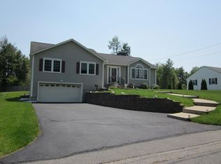 5 Woodland Rd, Springfield, MA 01129