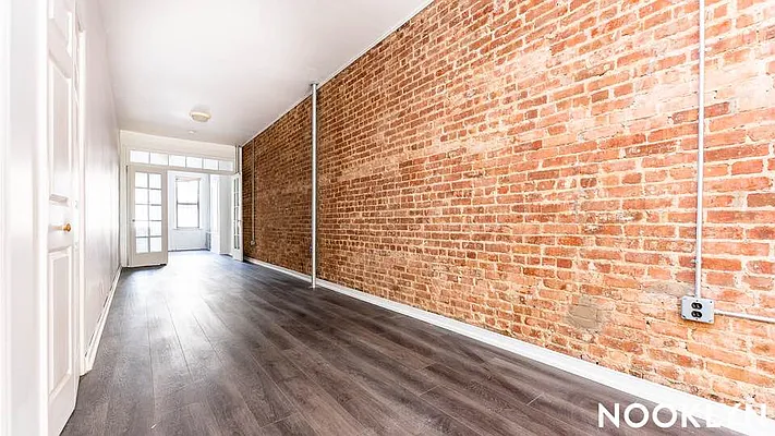 Rented by Nooklyn NYC LLC | media 14