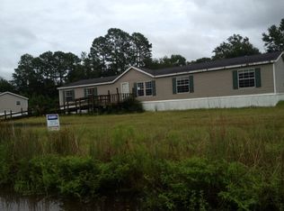1169 Jim Truesdell St, Darien, GA 31305