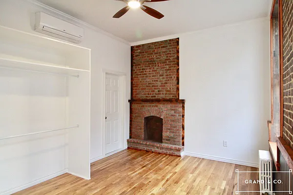 Rented by Grand & Co. | media 29