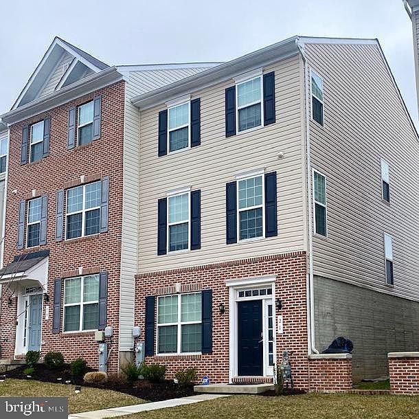 1st image of 21 Ironwood Ct