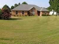 1st image of 14 Caddo Trl