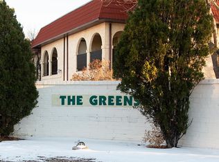 825 Country Club Dr SE APT 2B, Rio Rancho, NM 87124