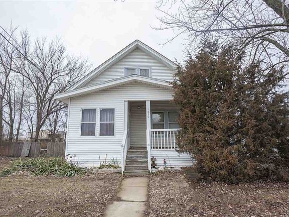 2nd image of 1850 16th Ave