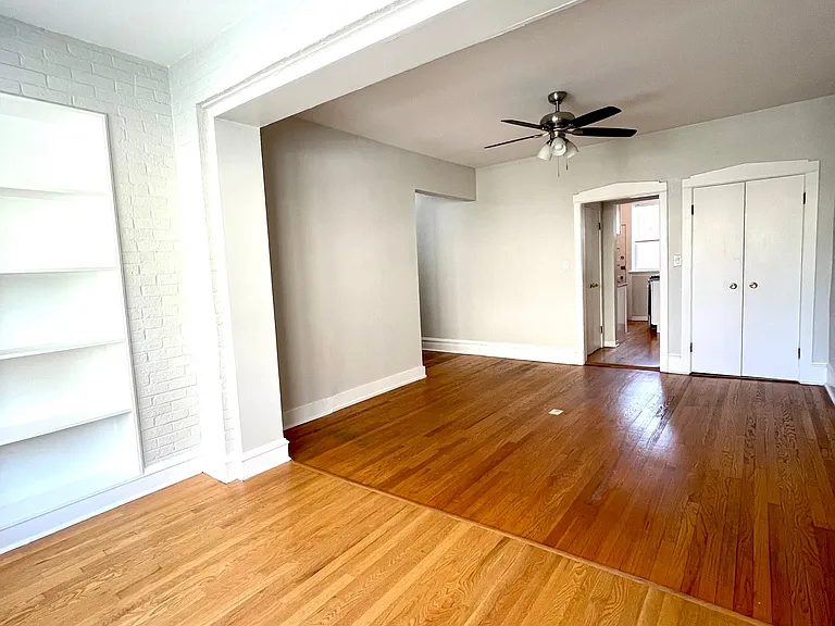 914 Main St #3 — Photo 5