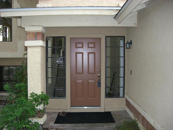 3rd image of 4902 E Dixon Cir
