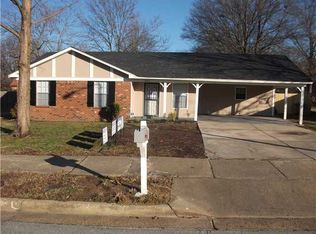 6024 Elk Grove Dr, Memphis, TN 38115