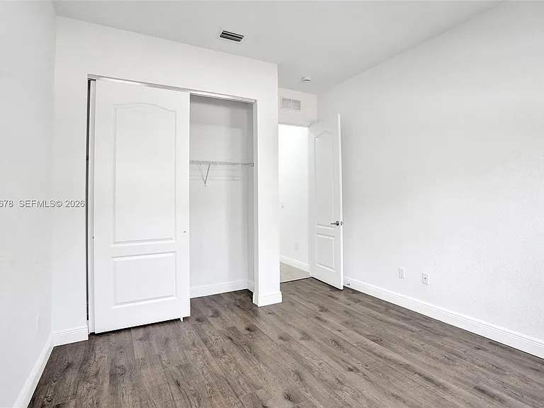 10340 Lake Vista Ct — Photo 86