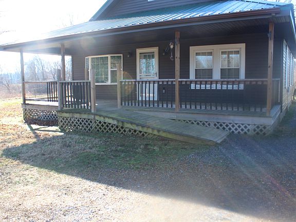 2nd image of 1555 Baltic Loop