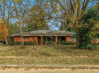 3001 W Cavett Dr, Shreveport, LA 71104