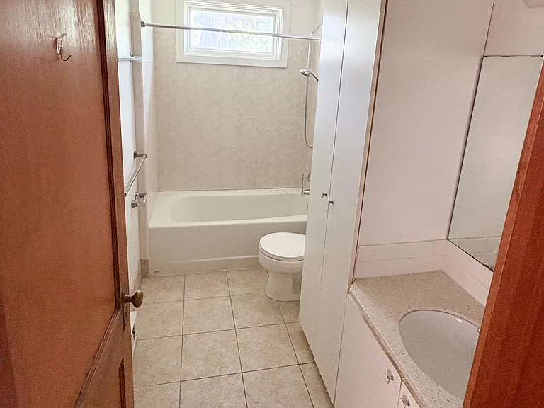 1698 Minnehaha Ave W #3 — Photo 12