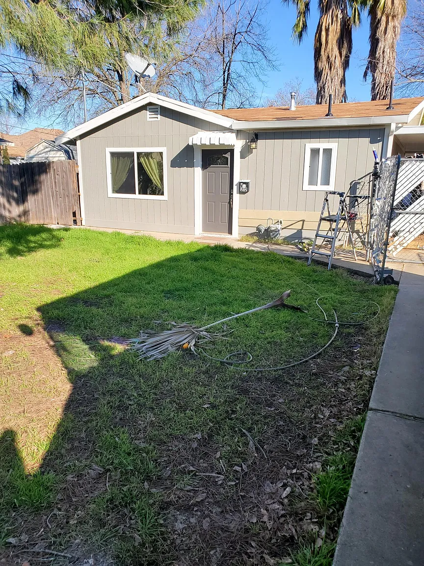 212 Duranta St photo 1