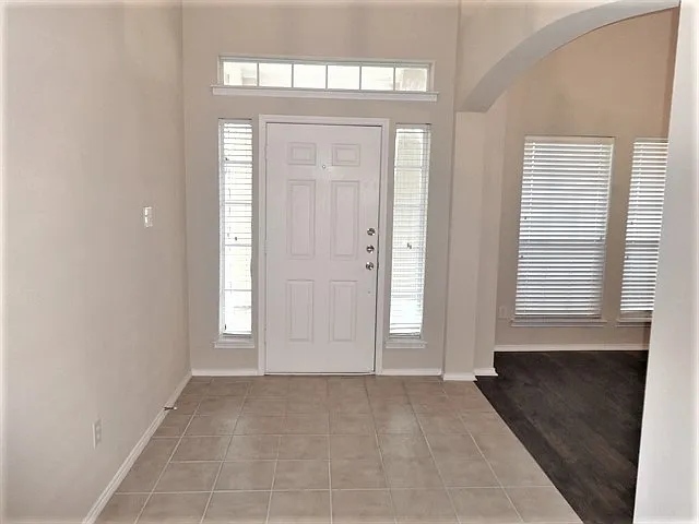 9836 Hedge Bell Dr — Photo 6