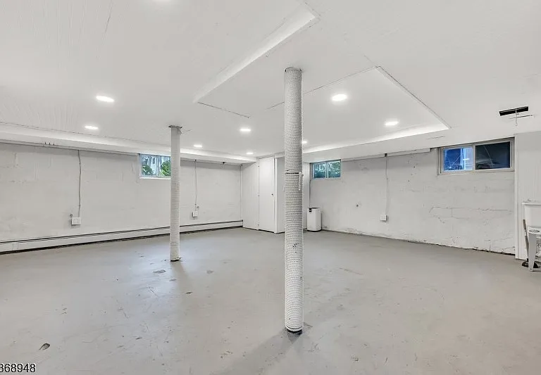 15 Berkeley Rd — Photo 16