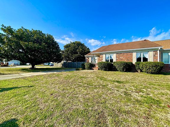 2nd image of 5601 Parish Ln