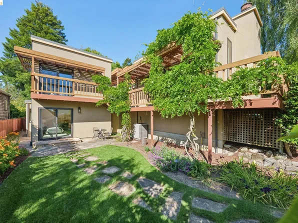 576 Vistamont Ave, Berkeley, CA 94708