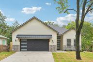 Stoneman St-S2509-001.jpg