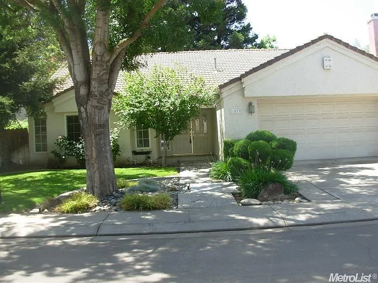 1533 Tonopah Pl photo 1