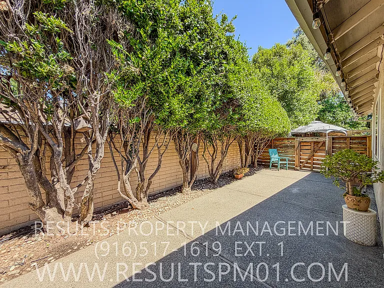 9524 Kellingworth Ct — Photo 30