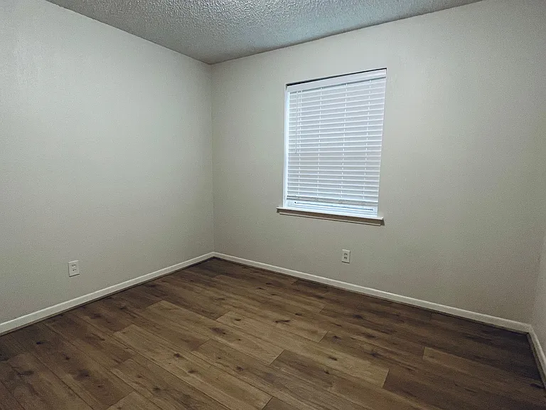 9104 Woodshore Dr — Photo 10