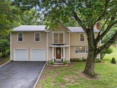 15 Deepdene Road, Trumbull, CT, 06611