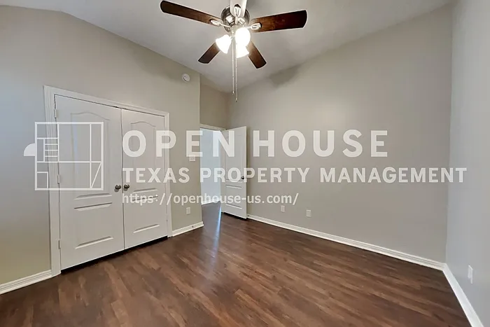 18414 Polo Meadow Dr — Photo 16